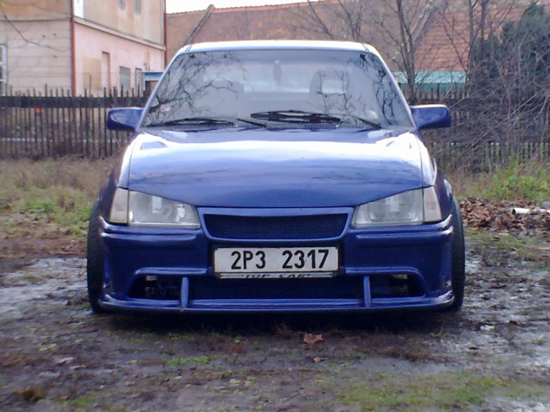 Prodam opel kadett gsi 16v 110kw sportovni podvozek novy lak servo